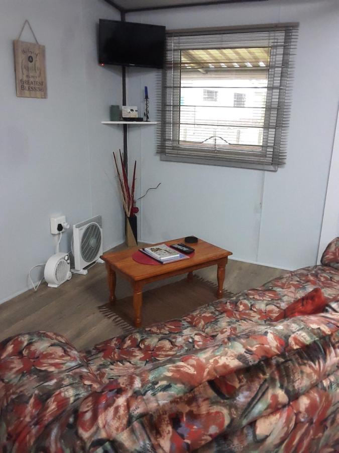 Nadine'S Self-Catering Accommodation Stormsrivier Esterno foto